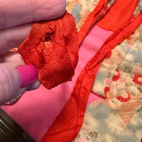 Rare Vintage 1920’s Child’s Kimono and Wooden Sandals - Picture 2 of 14